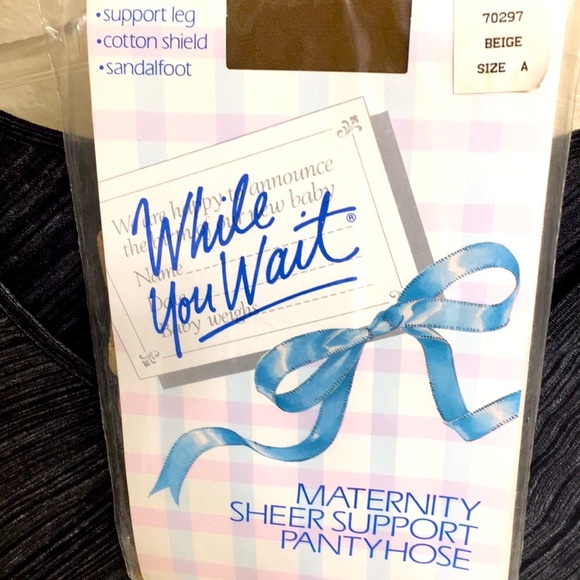 Liz Lange dress & Support hoses - Picture 5 of 7